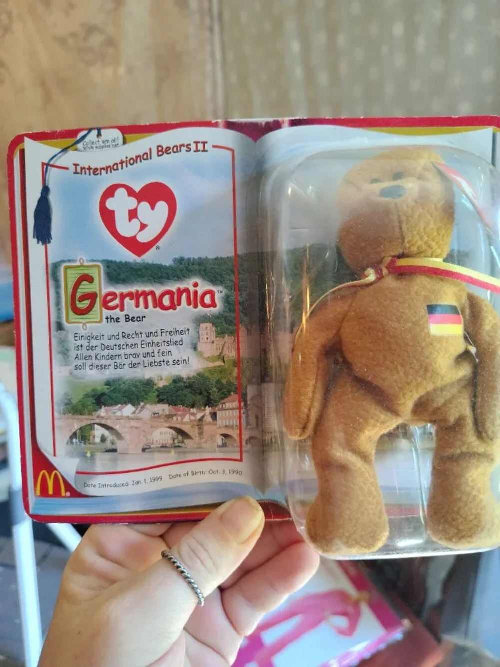 Ty Beanie Baby Germania Bear International Bears II
